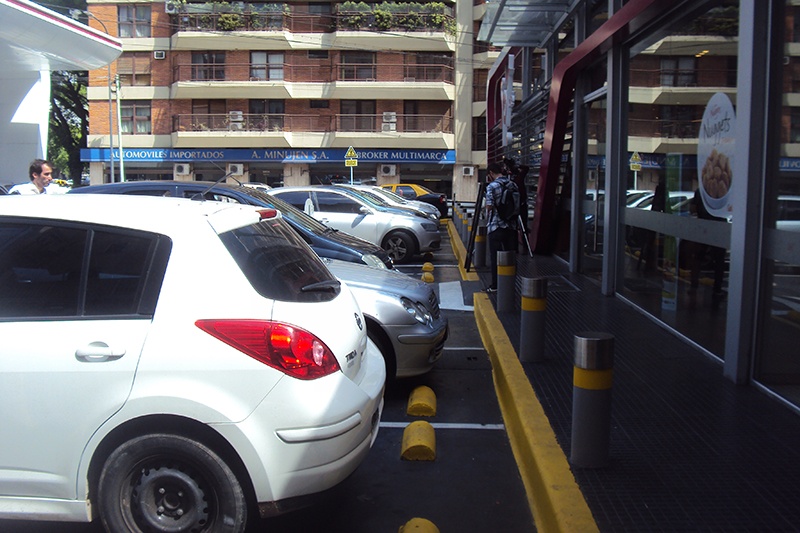 Debate sobre la responsabilidad de las Estaciones de Servicio por los robos dentro del establecimiento